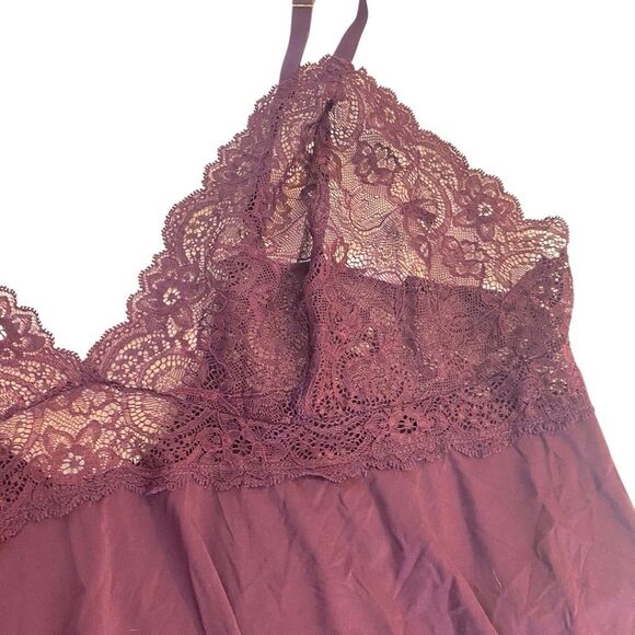 The Escante Collection plus size 3X maroon lace chemist top - Picture 3 of 6